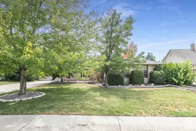 3704 E Brighton Point Dr S, Cottonwood Heights, UT 84121 - Photo 42