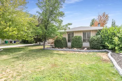 3704 E Brighton Point Dr S, Cottonwood Heights, UT 84121 - Photo 46