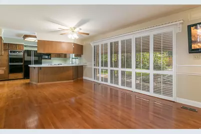 3704 E Brighton Point Dr S, Cottonwood Heights, UT 84121 - Photo 16