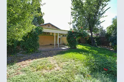 2466 S Highland Dr, Salt Lake City, UT 84106 - Photo 8