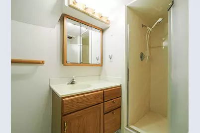 2466 S Highland Dr, Salt Lake City, UT 84106 - Photo 40