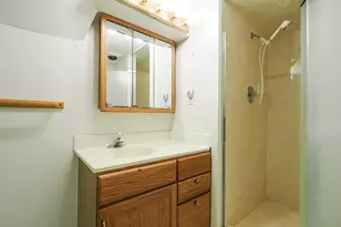 2466 S Highland Dr, Salt Lake City, UT 84106 - Photo 40