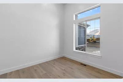 623 S 125 E #116, Hyde Park, UT 84318 - Photo 14