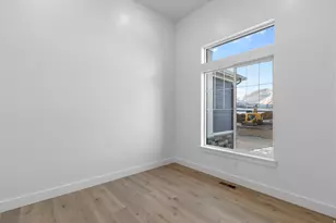 623 S 125 E, Hyde Park, UT 84318 - Photo 14