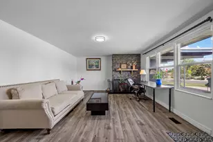 1520 E 8600 S, Sandy, UT 84093 - Photo 4