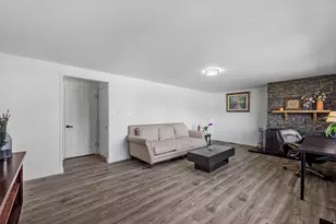 1520 E 8600 S, Sandy, UT 84093 - Photo 6