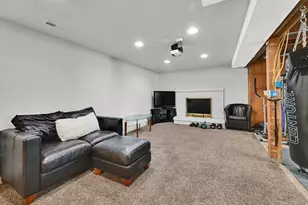 4475 S Vista Dr, South Ogden, UT 84403 - Photo 20