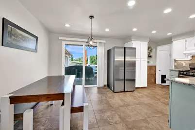 4475 S Vista Dr, South Ogden, UT 84403 - Photo 12