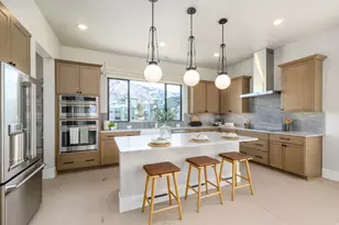 4961 S Getty Ln, Holladay, UT 84117 - Photo 8
