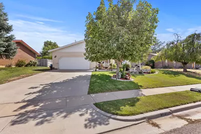 5008 S 2575 W, Roy, UT 84067 - Photo 4