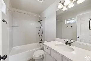 1633 N 400 W, Farmington, UT 84025 - Photo 38