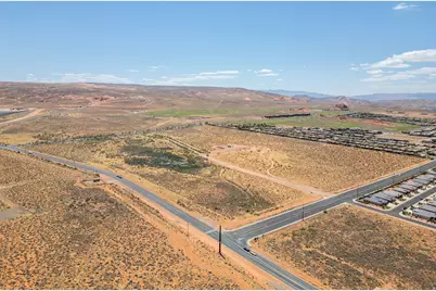 [Address not provided], Hurricane, UT 84737 - Photo 2