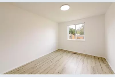 1893 E Wellington Cir, Holladay, UT 84117 - Photo 16