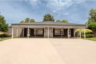 1893 E Wellington Cir, Holladay, UT 84117 - Photo 2