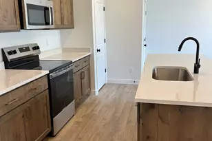 253 E Volunteer S, Spanish Fork, UT 84660 - Photo 6