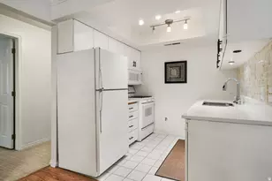 875 E Arrowhead Ln, Murray, UT 84107 - Photo 14