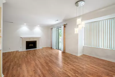 875 E Arrowhead Ln #42, Murray, UT 84107 - Photo 4