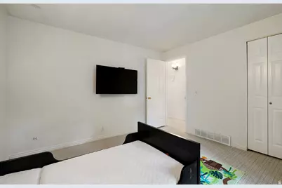 875 E Arrowhead Ln #42, Murray, UT 84107 - Photo 16