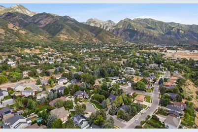 3234 E Marthas Cv S #3, Cottonwood Heights, UT 84093 - Photo 16