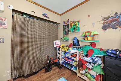 8557 S McIntyre Way, West Jordan, UT 84081 - Photo 16