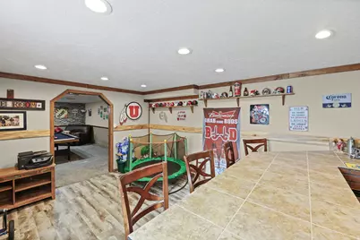 8557 S McIntyre Way, West Jordan, UT 84081 - Photo 24