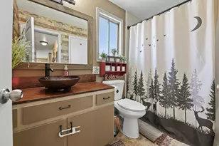 8557 S McIntyre Way, West Jordan, UT 84081 - Photo 14