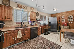 8557 S McIntyre Way, West Jordan, UT 84081 - Photo 6