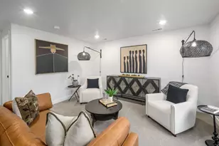 253 Fushion Ln, Draper, UT 84020 - Photo 12