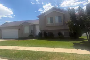 241 W 1875 N, North Ogden, UT 84414 - Photo 2