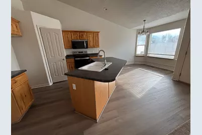 6364 W Dillan Cir, Herriman, UT 84096 - Photo 4