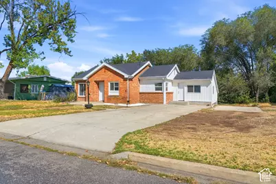 480 Highland Dr, Riverdale, UT 84405 - Photo 2