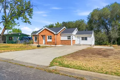 480 Highland Dr, Riverdale, UT 84405 - Photo 2