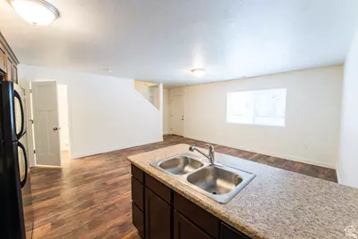 211 E 700 N #23, Vineyard, UT 84059 - Photo 2