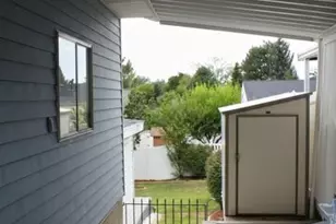 10344 South Eastdell Dr, Sandy, UT 84092 - Photo 6