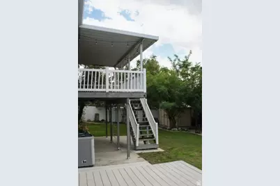 10344 South Eastdell Dr, Sandy, UT 84092 - Photo 12