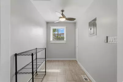 853 S 900 E, Salt Lake City, UT 84102 - Photo 12