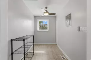 853 S 900 E, Salt Lake City, UT 84102 - Photo 12