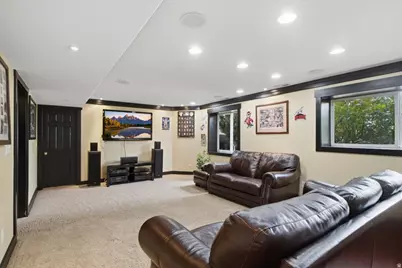 419 E 12100 S, Draper, UT 84020 - Photo 30