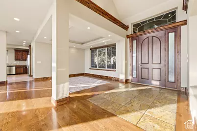 2527 E Bonneville Terrace Dr, Ogden, UT 84403 - Photo 8