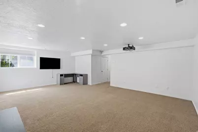 1504 N June St, Saratoga Springs, UT 84045 - Photo 4