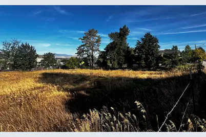 375 N 400 E, Hyde Park, UT 84318 - Photo 4