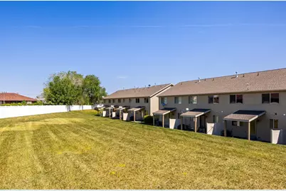 1865 W 5050 S, Roy, UT 84067 - Photo 32