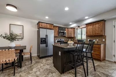 1865 W 5050 S, Roy, UT 84067 - Photo 6