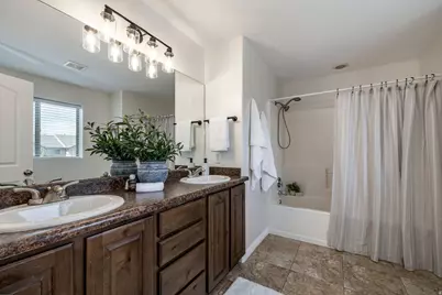 1865 W 5050 S, Roy, UT 84067 - Photo 14