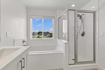 531 E 600 S, Hyrum, UT 84319 - Photo 14