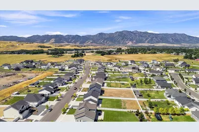531 E 600 S, Hyrum, UT 84319 - Photo 26