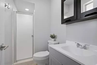 1277 E Jeff St N, Layton, UT 84040 - Photo 16