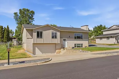 1277 E Jeff St N, Layton, UT 84040 - Photo 2