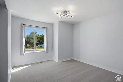 1277 E Jeff St N, Layton, UT 84040 - Photo 18