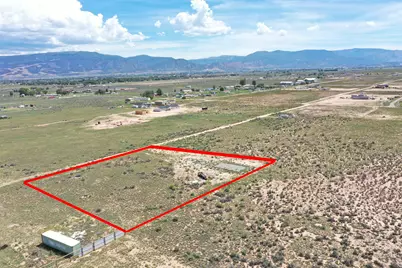 5725 N 3650 W #8, Cedar City, UT 84721 - Photo 2